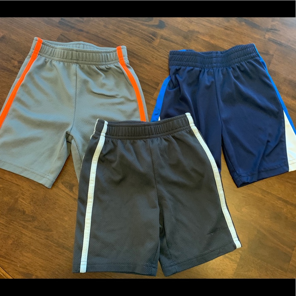 Lot of 3 BOYS Athletic Shorts - size 24 months